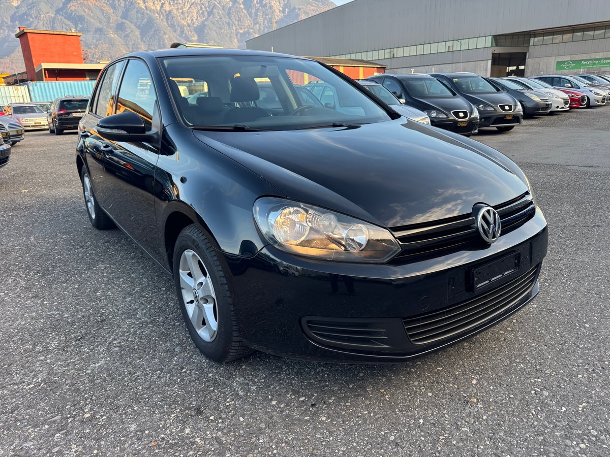 VW Golf 1.2 TSI Trendline, Petrol, Second hand / Used, Manual