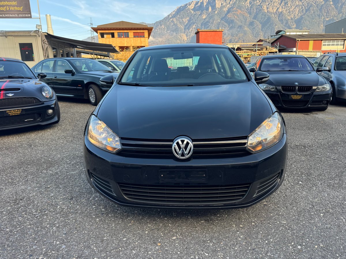 VW Golf 1.2 TSI Trendline, Petrol, Second hand / Used, Manual - 2