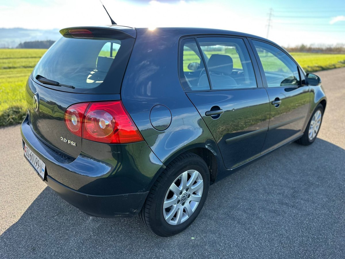 VW Golf 2.0 FSI Sportline, Petrol, Second hand / Used, Manual - 6