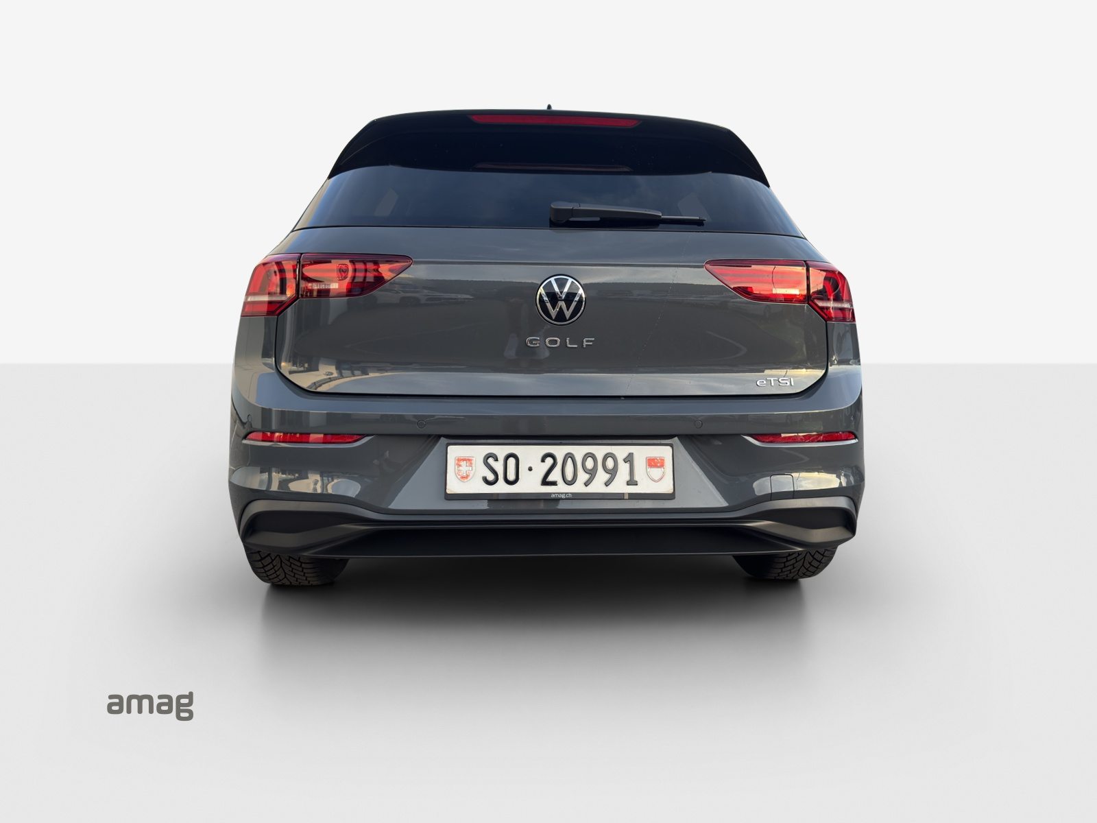 VW Golf UNITED, Essence, Occasion / Utilisé, Automatique - 4