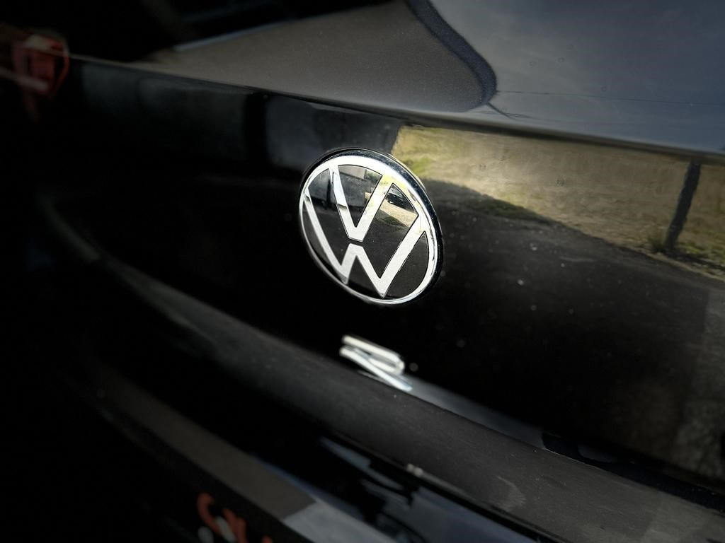 VW Golf VIII 2.0 TSI R DSG 4motion, Petrol, Second hand / Used, Automatic - 5