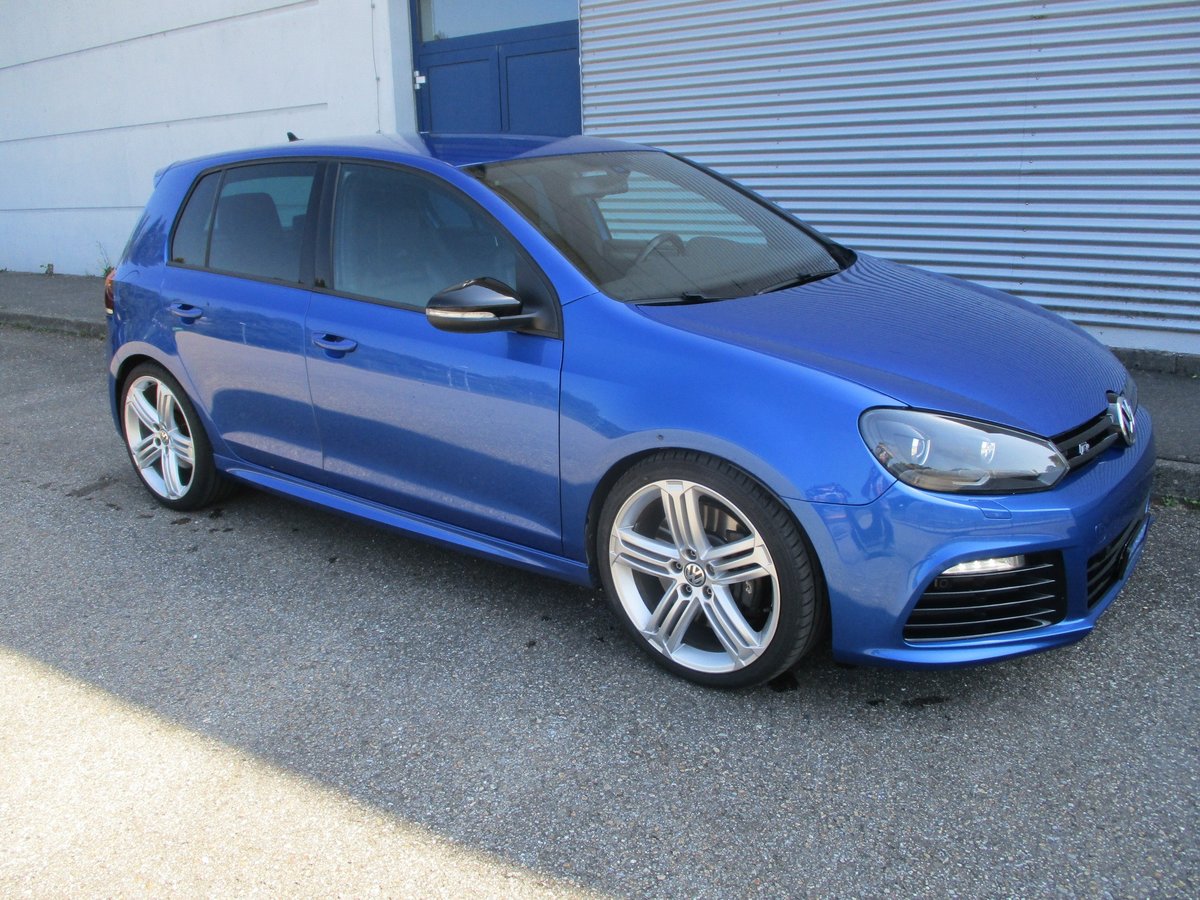VW Golf 2.0 TSI R 4Motion DSG, Petrol, Second hand / Used, Automatic - 5