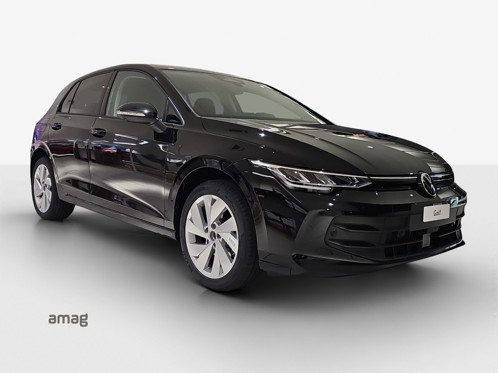 VW Golf UNITED, Essence, Occasion / Utilisé, Automatique - 6