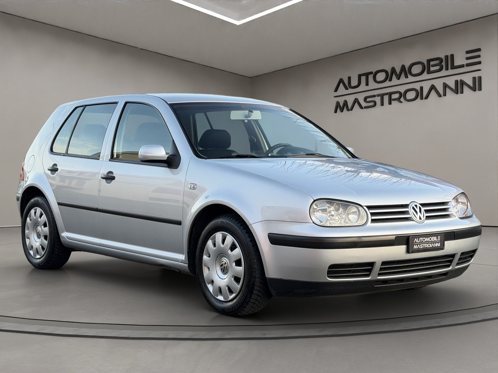 VW Golf 1.6 16V Pacific