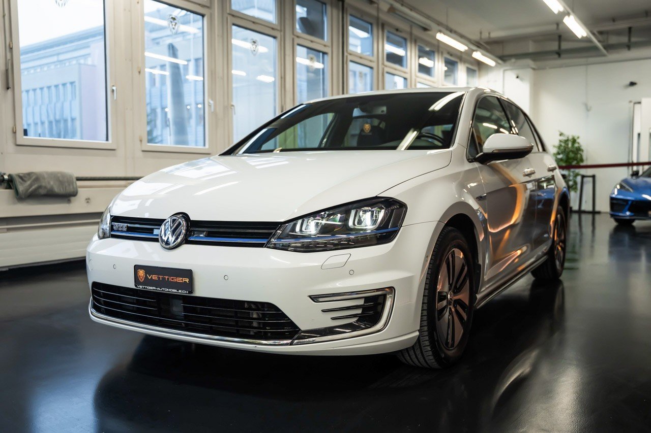 VW Golf 1.4 TSI GTE DSG, Plug-in-Hybrid Petrol/Electric, Second hand / Used, Automatic - 3