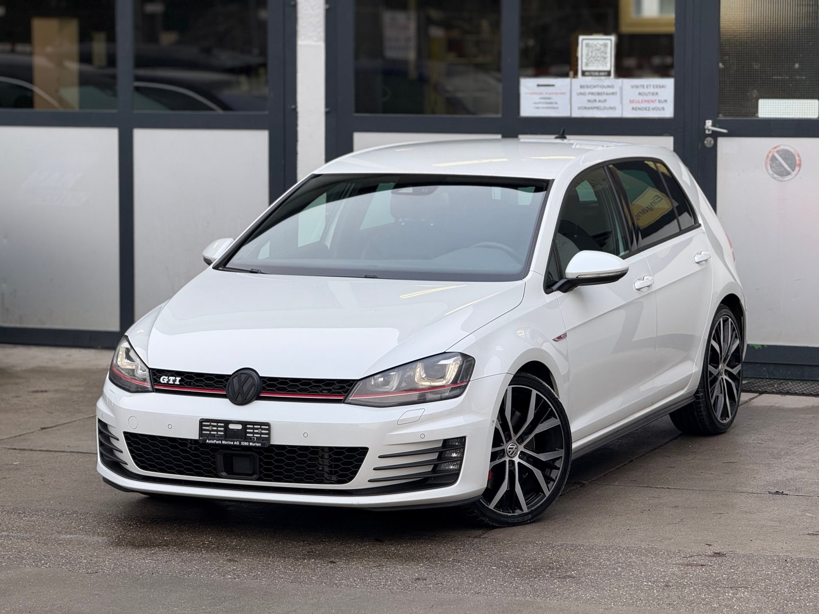 VW Golf 2.0 TSI GTI Performance DSG