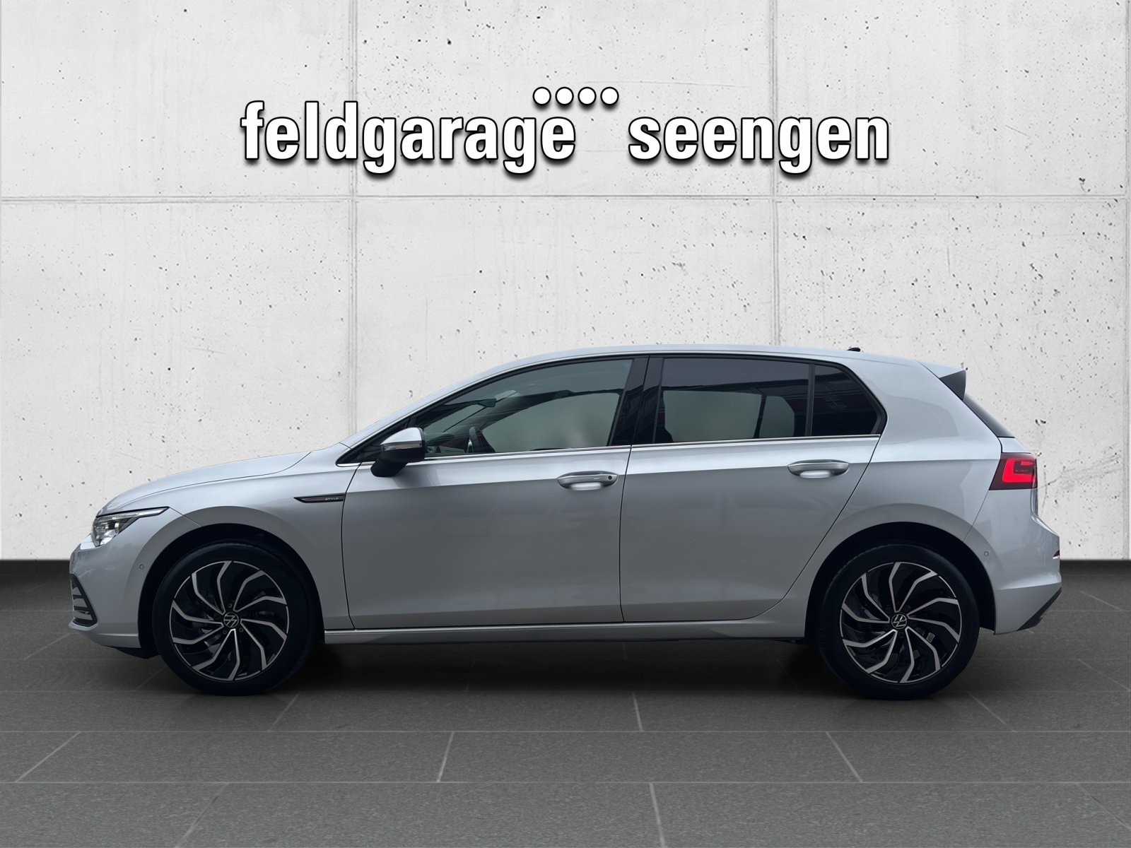VW Golf 2.0 TSI Style DSG 4 Motion mit fortl. Werksgarantie & W, Essence, Occasion / Utilisé, Automatique - 2