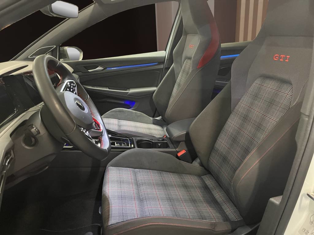 VW Golf 2.0 TSI GTI DSG, Petrol, Second hand / Used, Automatic - 7