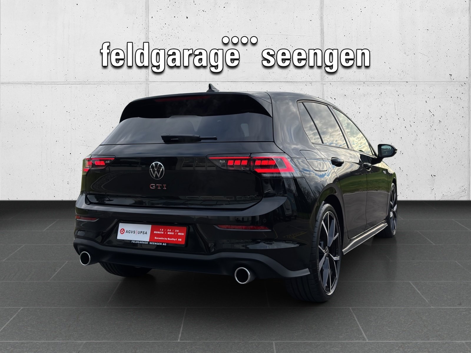 VW New Golf 2.0 TSI GTI DSG mit fortl. Werksgarantie 5 Jahre & , Petrol, Second hand / Used, Automatic - 5