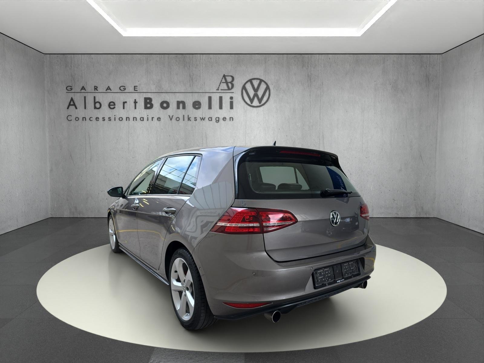 VW Golf 2.0 TSI GTI DSG, Petrol, Second hand / Used, Automatic - 2