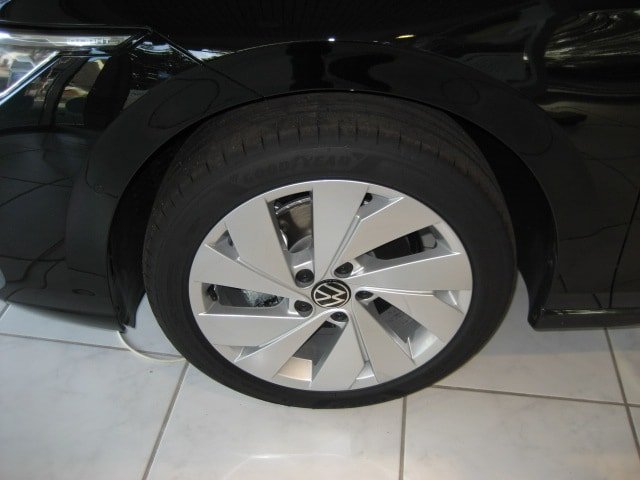 VW GOLF 1.5 e TSI mHEV United DSG, Mild-Hybrid Benzin/Elektro, Occasion / Gebraucht, Automatik - 3