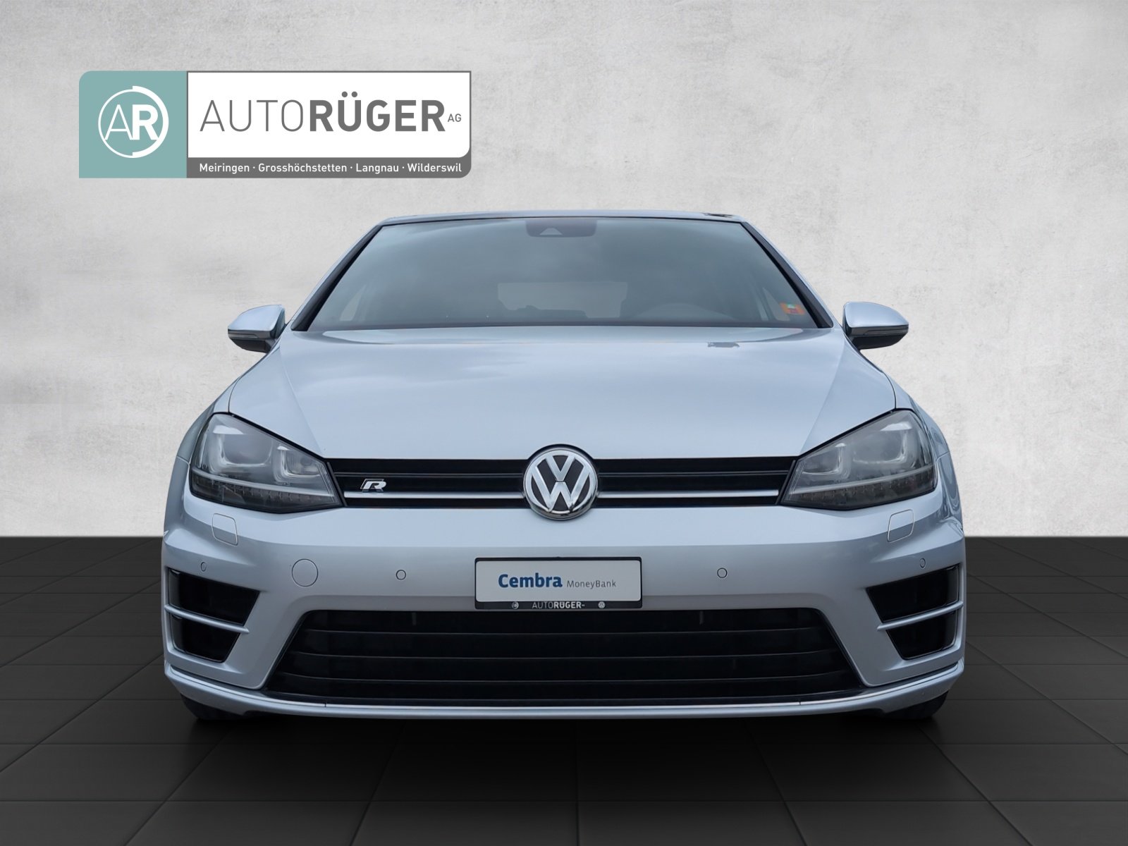 VW Golf 2.0 TSI R 4Motion DSG, Petrol, Second hand / Used, Automatic - 2