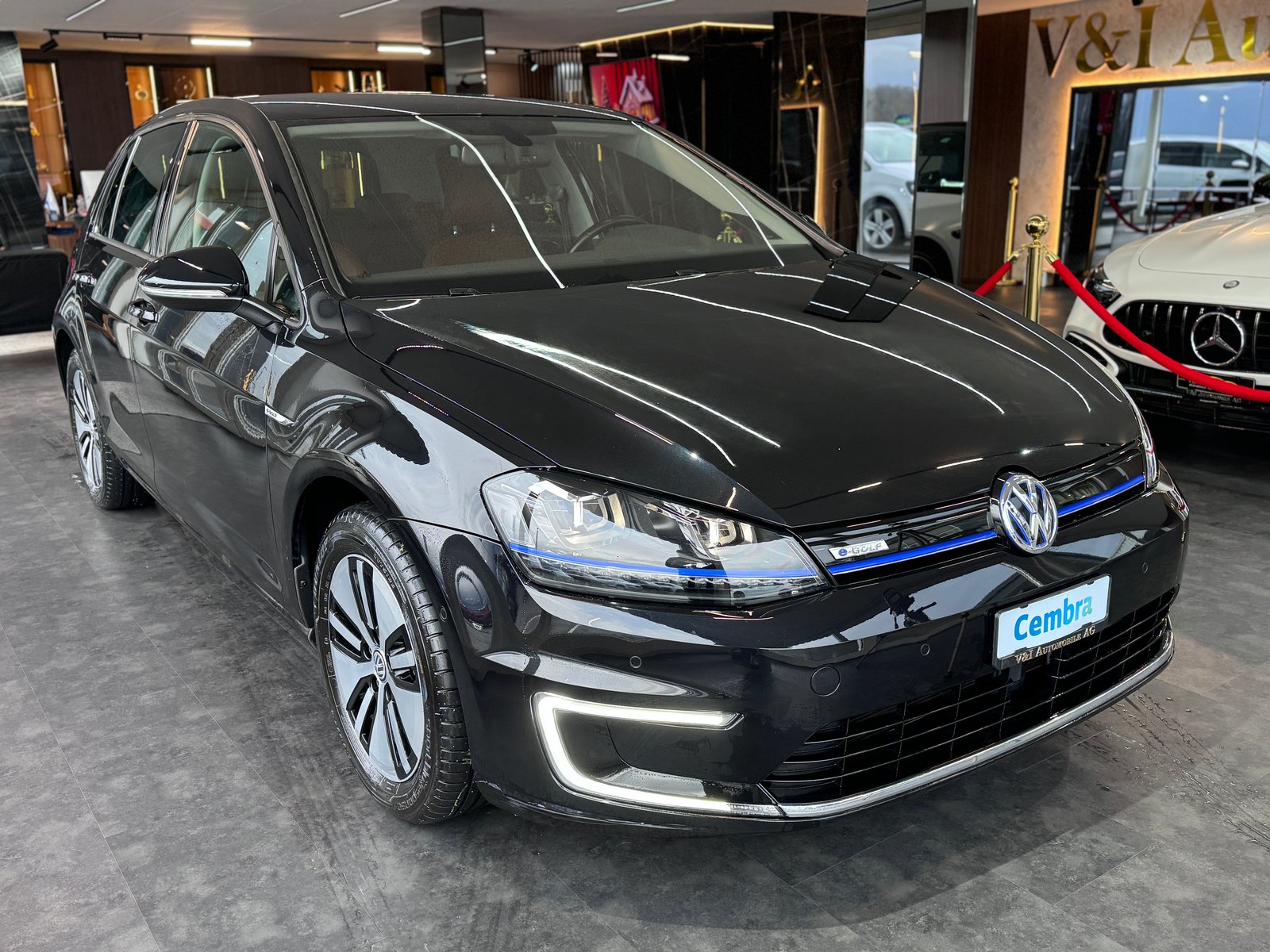 VW e-Golf, Electric, Second hand / Used, Automatic - 4
