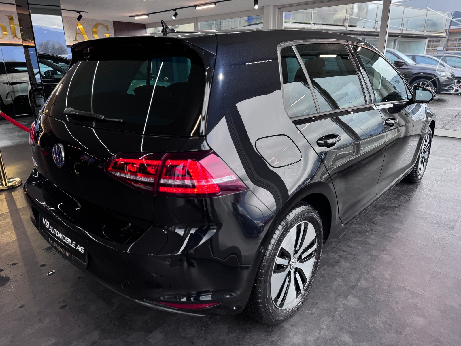 VW e-Golf, Electric, Second hand / Used, Automatic - 6