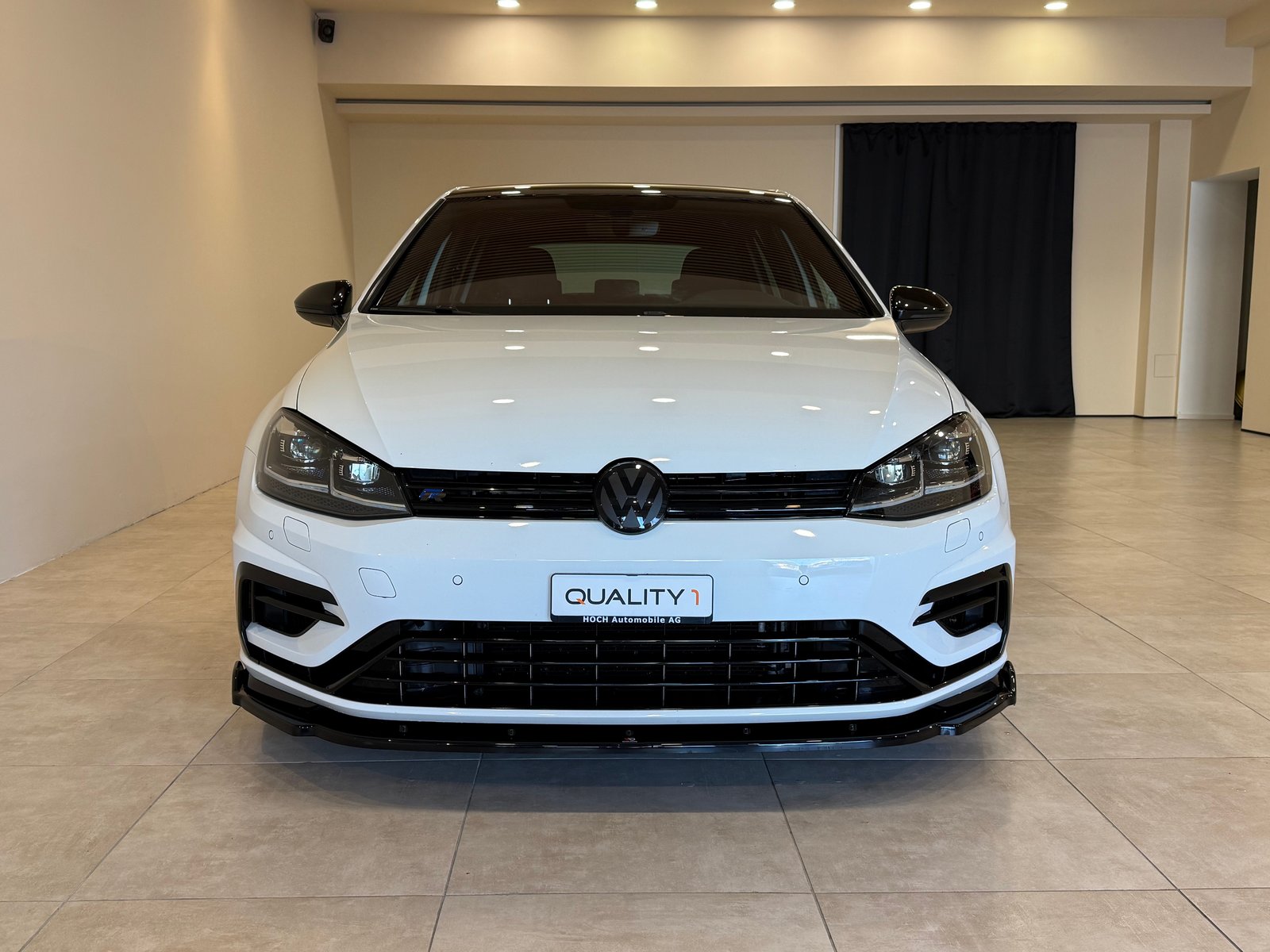 VW Golf 2.0 TSI R 4Motion DSG, Essence, Occasion / Utilisé, Automatique - 4
