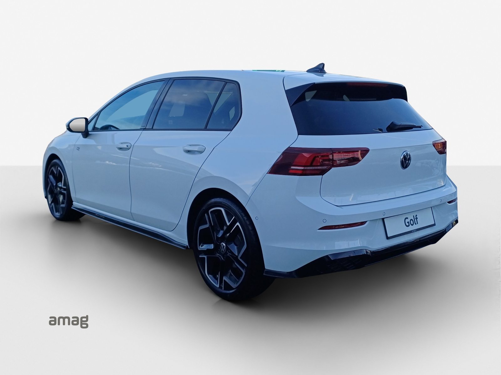 VW Golf R-Line, Petrol, Second hand / Used, Automatic - 3