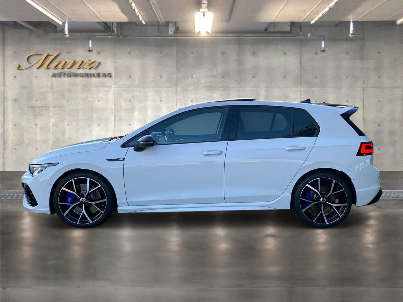 VW Golf 2.0 TSI R 320PS Black Style Performance 4Motion DSG Akr, Benzin, Occasion / Gebraucht, Automatik - 2