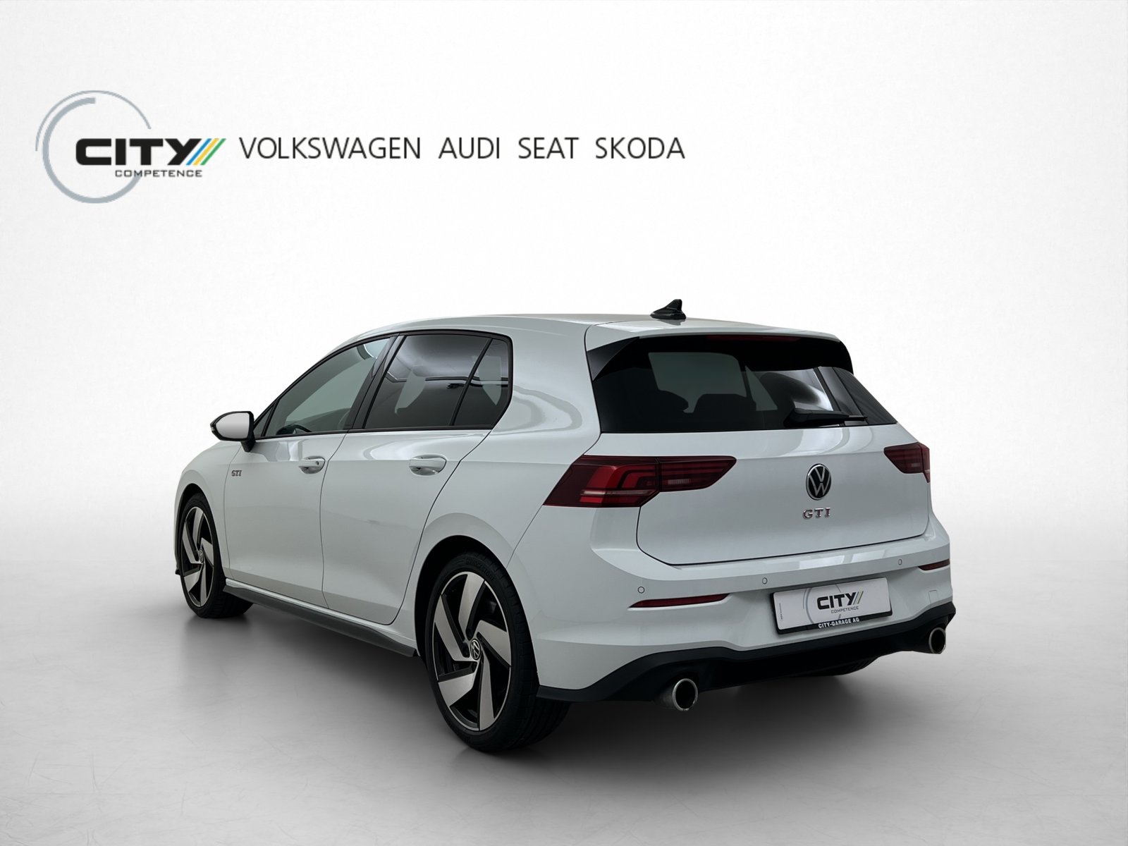 VW Golf 8 2.0 TSI GTI DSG, Benzin, Occasion / Gebraucht, Automatik - 2