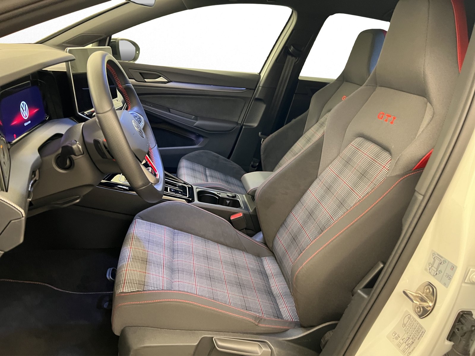 VW Golf 8 2.0 TSI GTI DSG, Benzin, Occasion / Gebraucht, Automatik - 4
