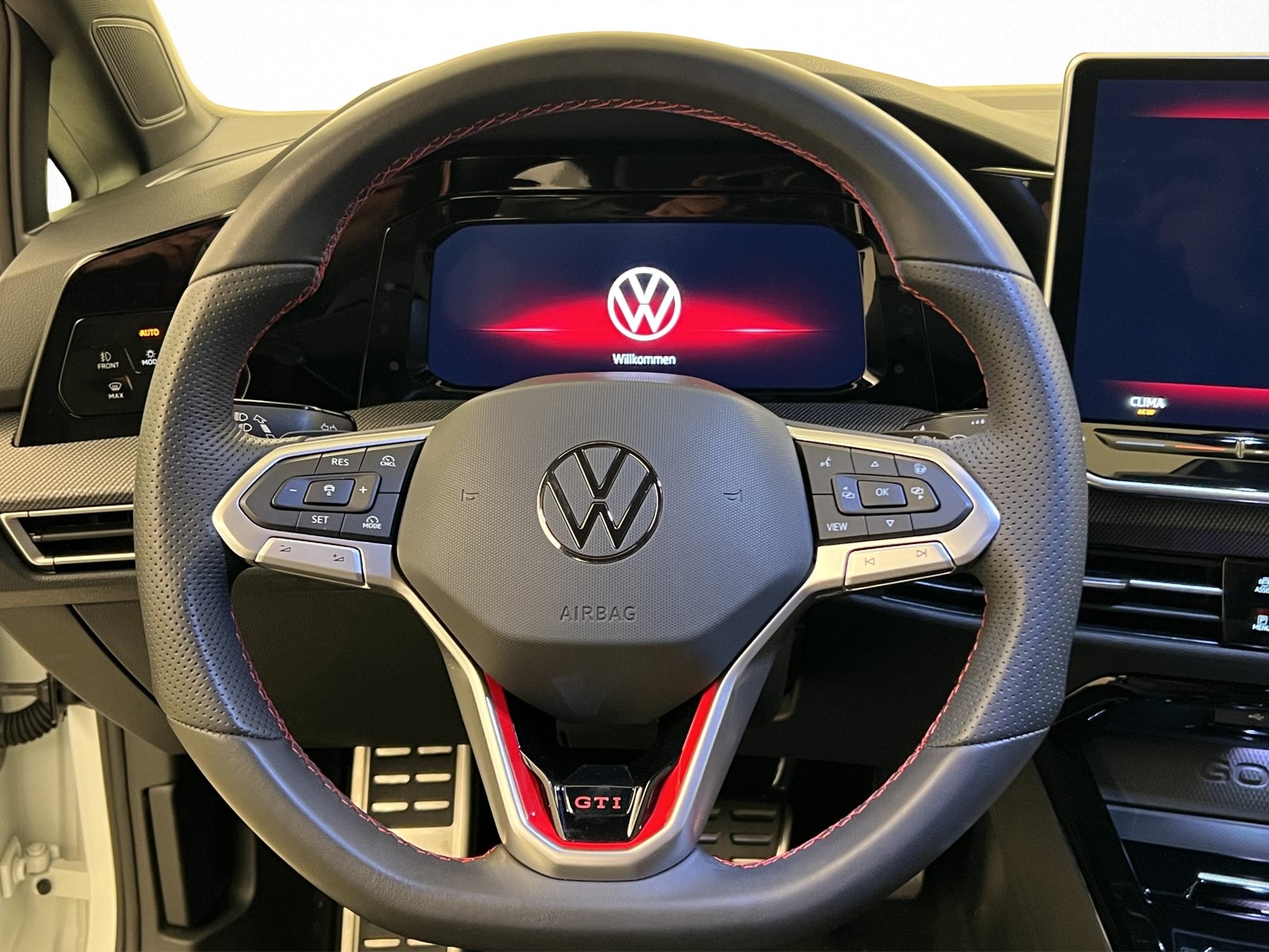 VW Golf 8 2.0 TSI GTI DSG, Benzin, Occasion / Gebraucht, Automatik - 5