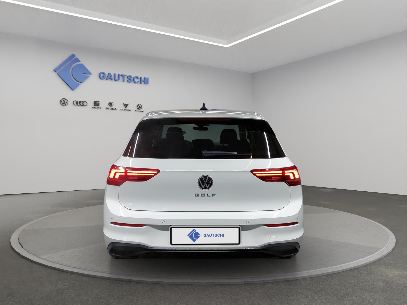 VW Golf 1.5 TSI Basis, Petrol, Second hand / Used, Manual - 4