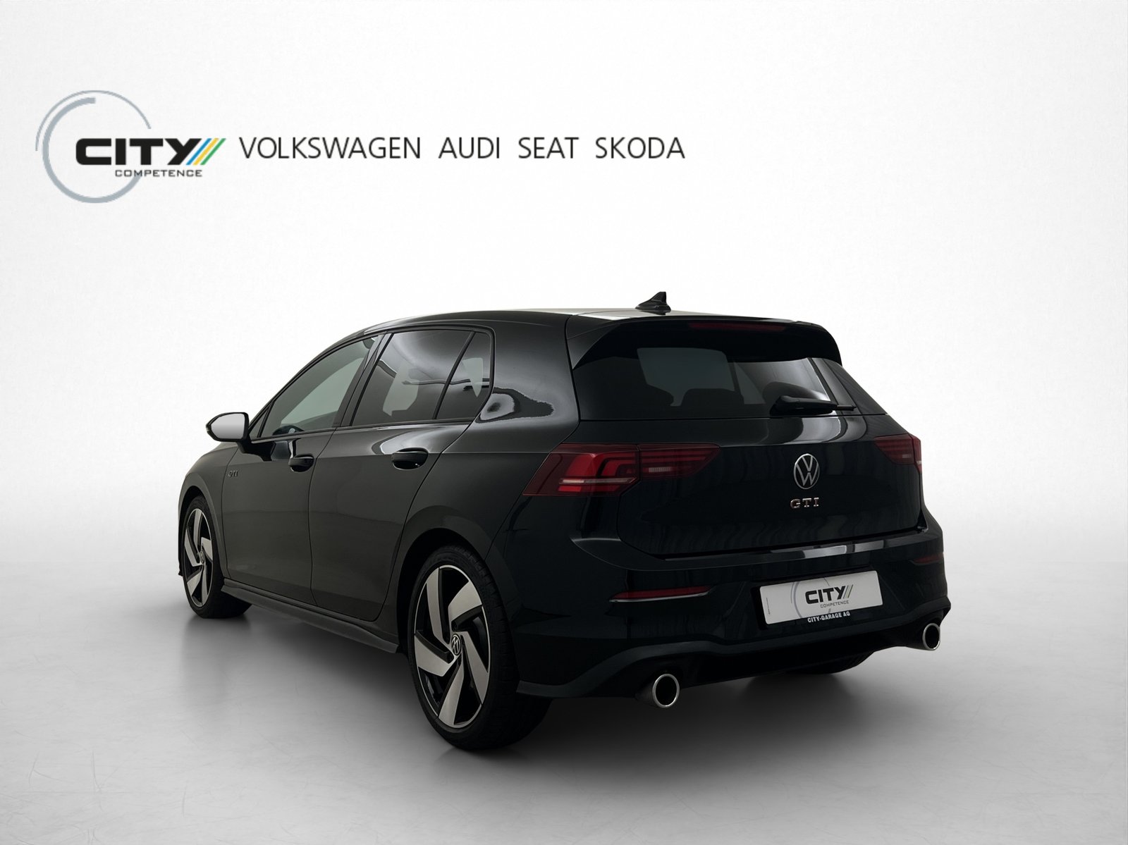 VW Golf 8 2.0 TSI GTI DSG, Benzina, Occasioni / Usate, Automatico - 2