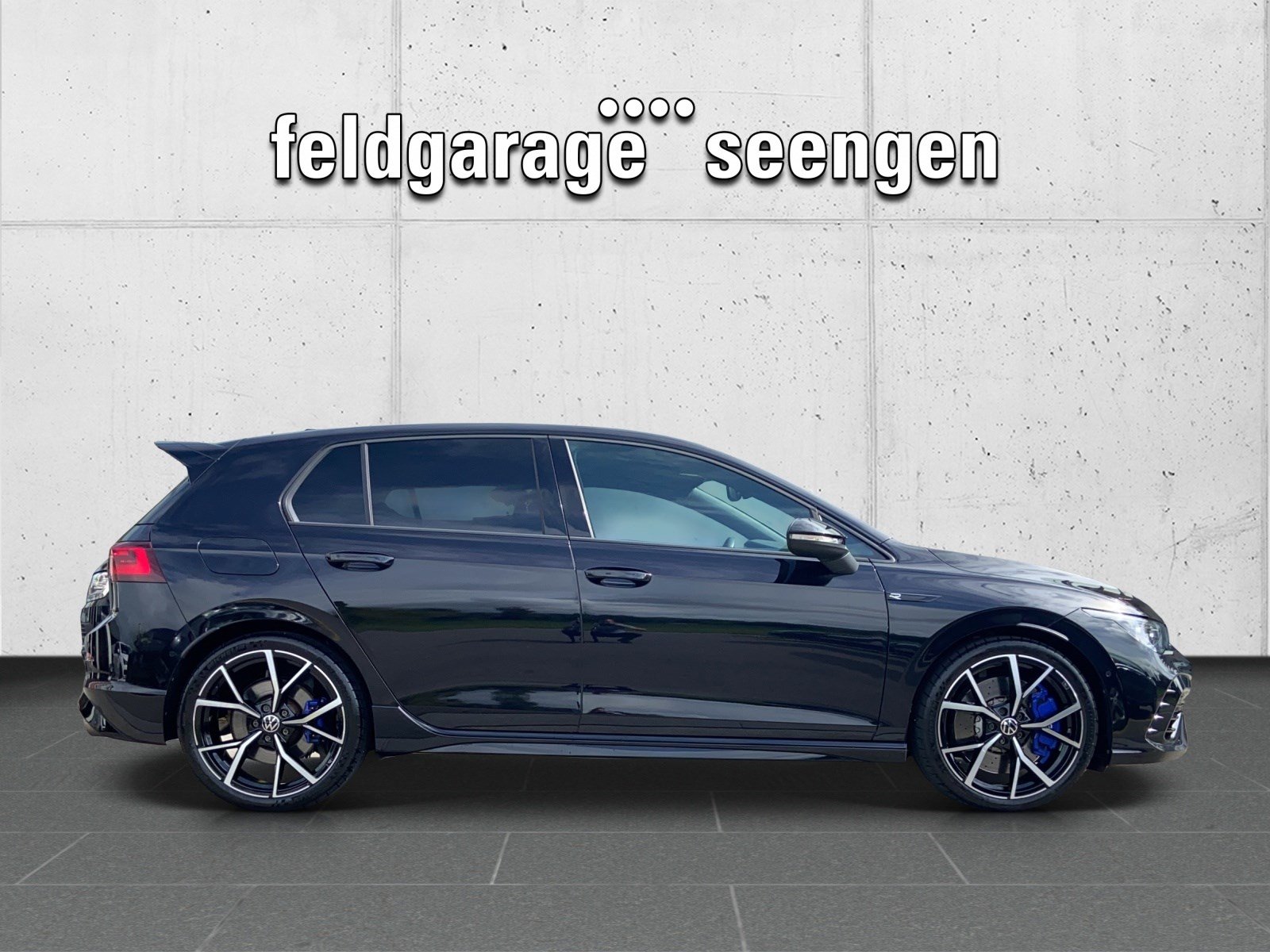 VW Golf 2.0 TSI R DSG 4Motion mit Akrapovic Panoramadach, Petrol, Second hand / Used, Automatic - 4