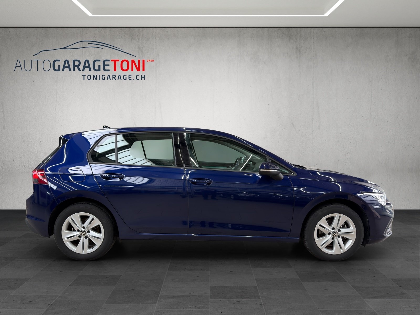 VW Golf 1.0 eTSI mHEV ACTLife DSG, Mild-Hybrid Petrol/Electric, Second hand / Used, Automatic - 5