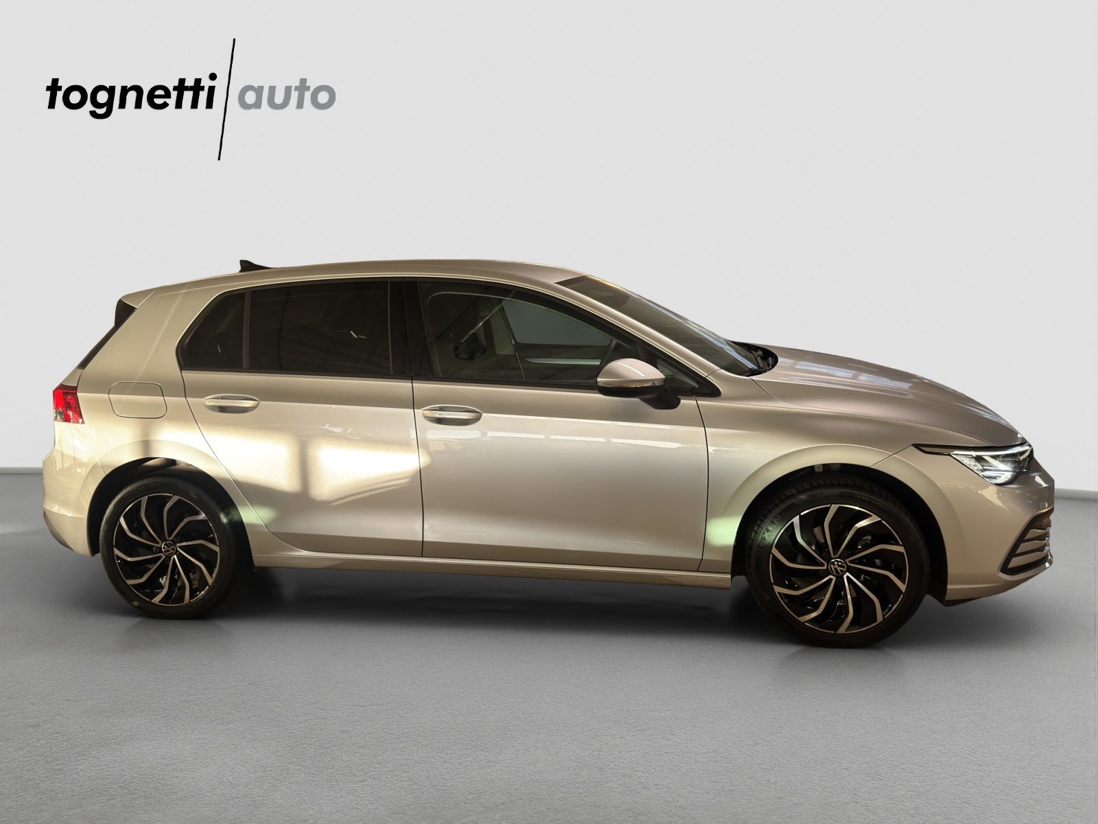 VW Golf Life SELECTION, Essence, Occasion / Utilisé, Automatique - 3