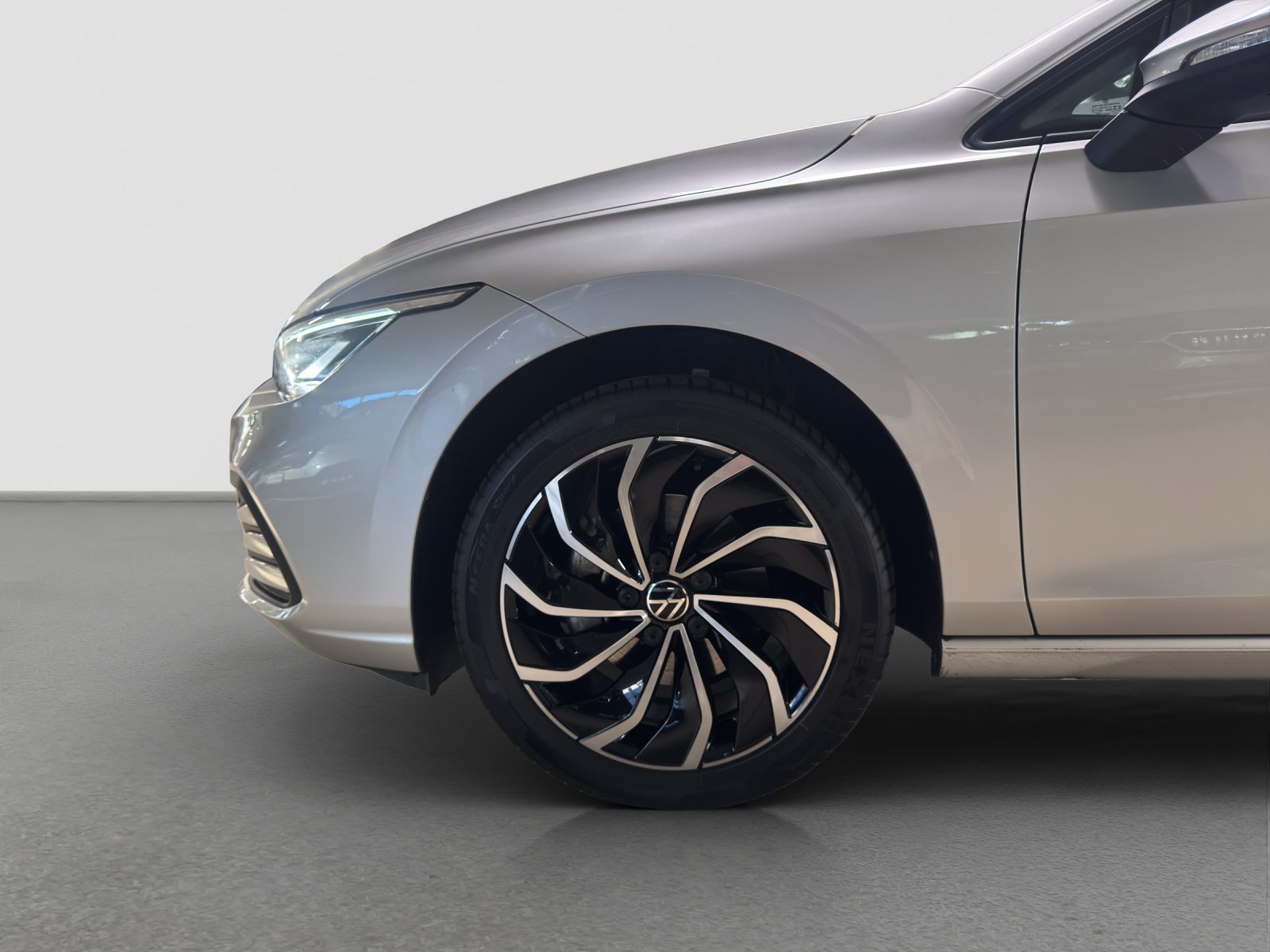 VW Golf Life SELECTION, Essence, Occasion / Utilisé, Automatique - 5