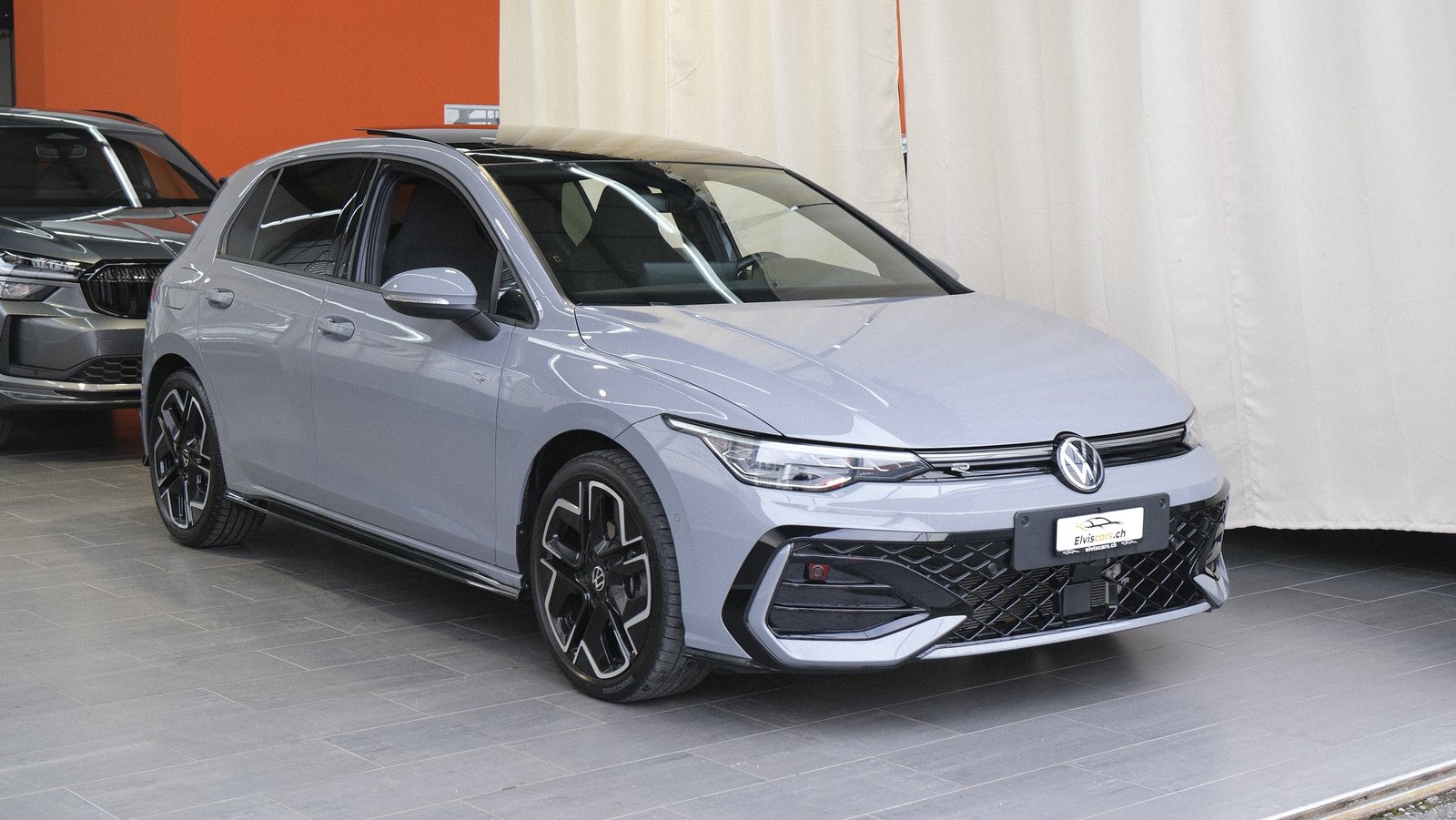 VW Golf 1.5 e TSI mHEV R-Line DSG Panorama, Hybride Léger Essence/Électricité, Occasion / Utilisé, Automatique - 3