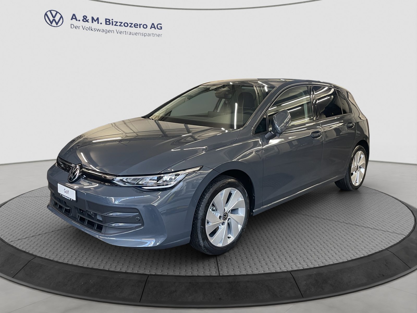 VW Golf UNITED