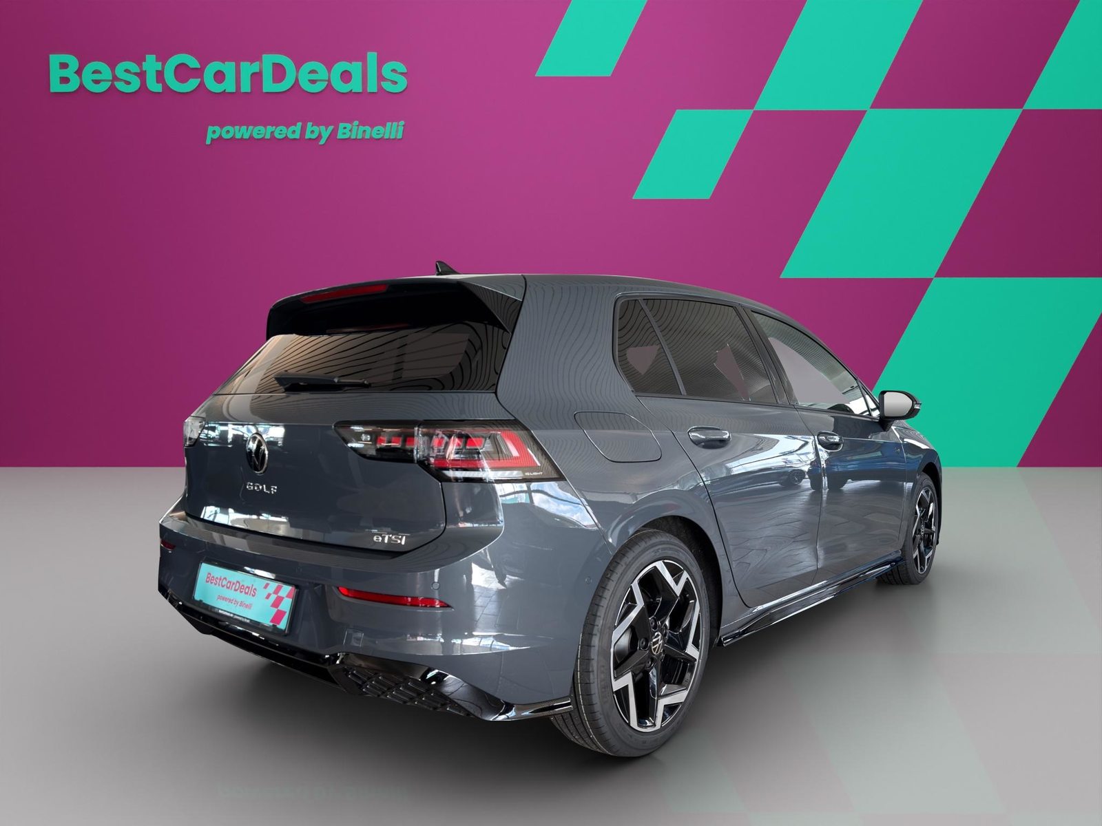 VW Golf VIII 1.5 eTSI R-Line DSG, Mild-Hybrid Benzin/Elektro, Occasion / Gebraucht, Automatik - 3