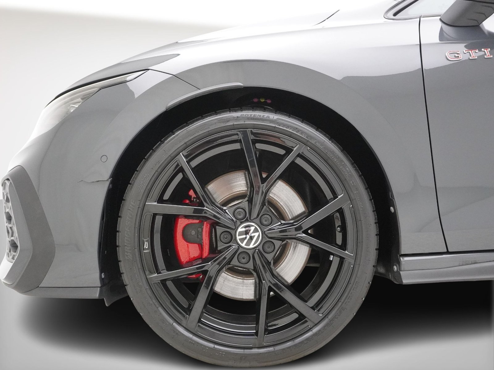 VW Golf 8.5 2.0 TSI DSG GTI Black Style (2025) ** Anhängerk, Benzin, Occasion / Gebraucht, Automatik - 7