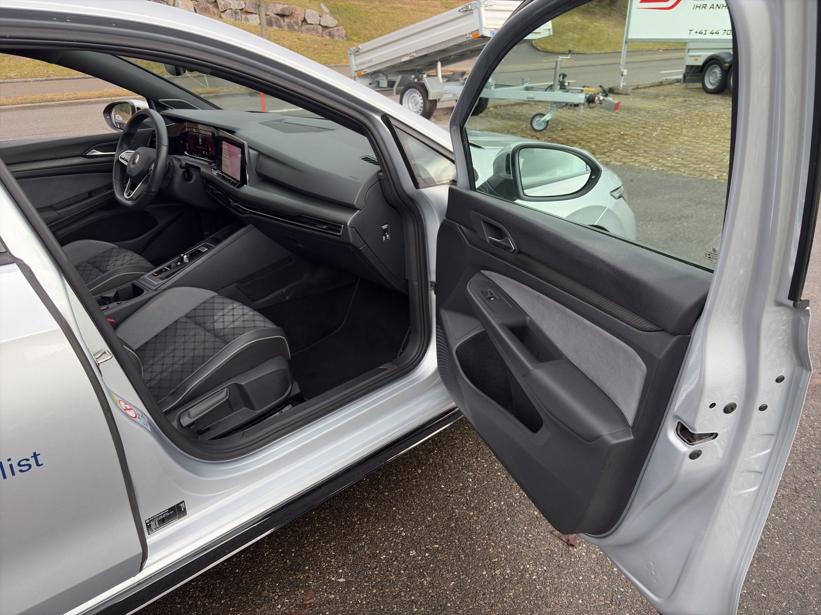 VW Golf VIII 1.5 eTSI R-Line DSG, Hybride Leggero Benzina/Elettrica, Occasioni / Usate, Automatico - 5