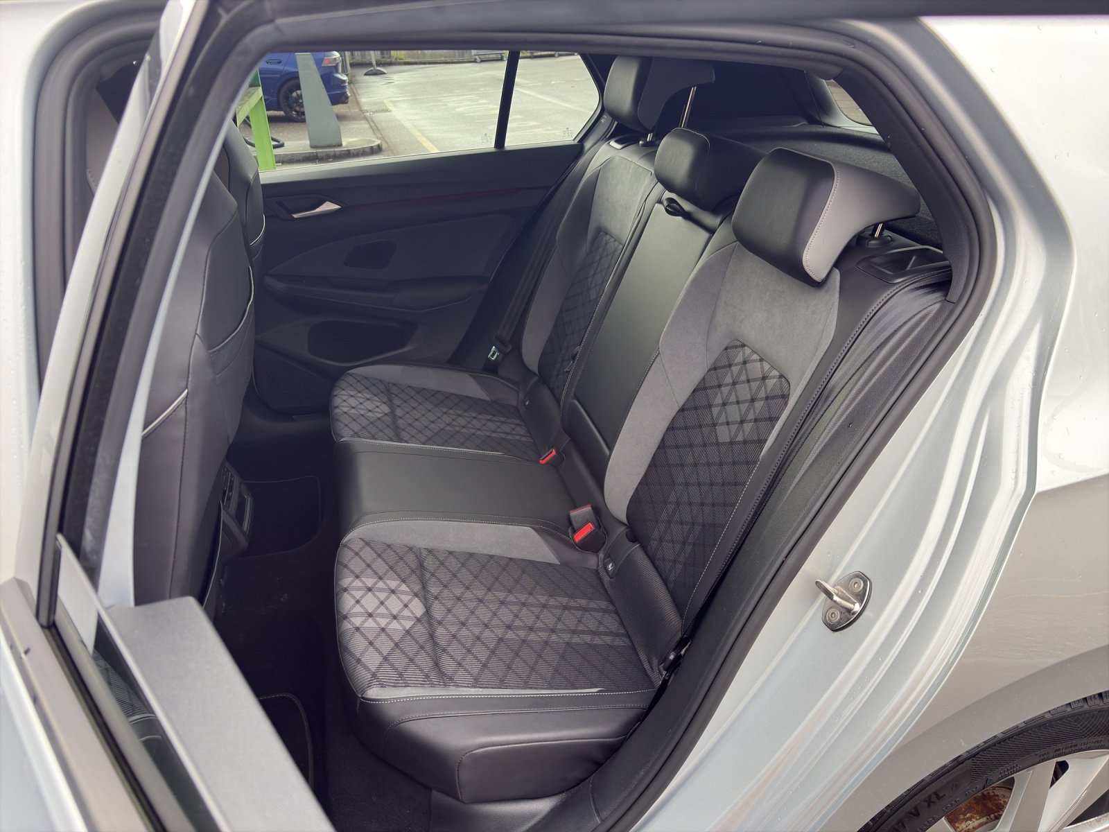 VW Golf VIII 1.5 eTSI R-Line DSG, Hybride Leggero Benzina/Elettrica, Occasioni / Usate, Automatico - 7