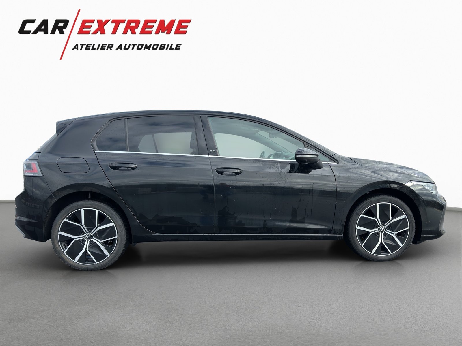 VW Golf 1.5 TSI PHEV Edition 50, Plug-in-Hybrid Petrol/Electric, Second hand / Used, Automatic - 6