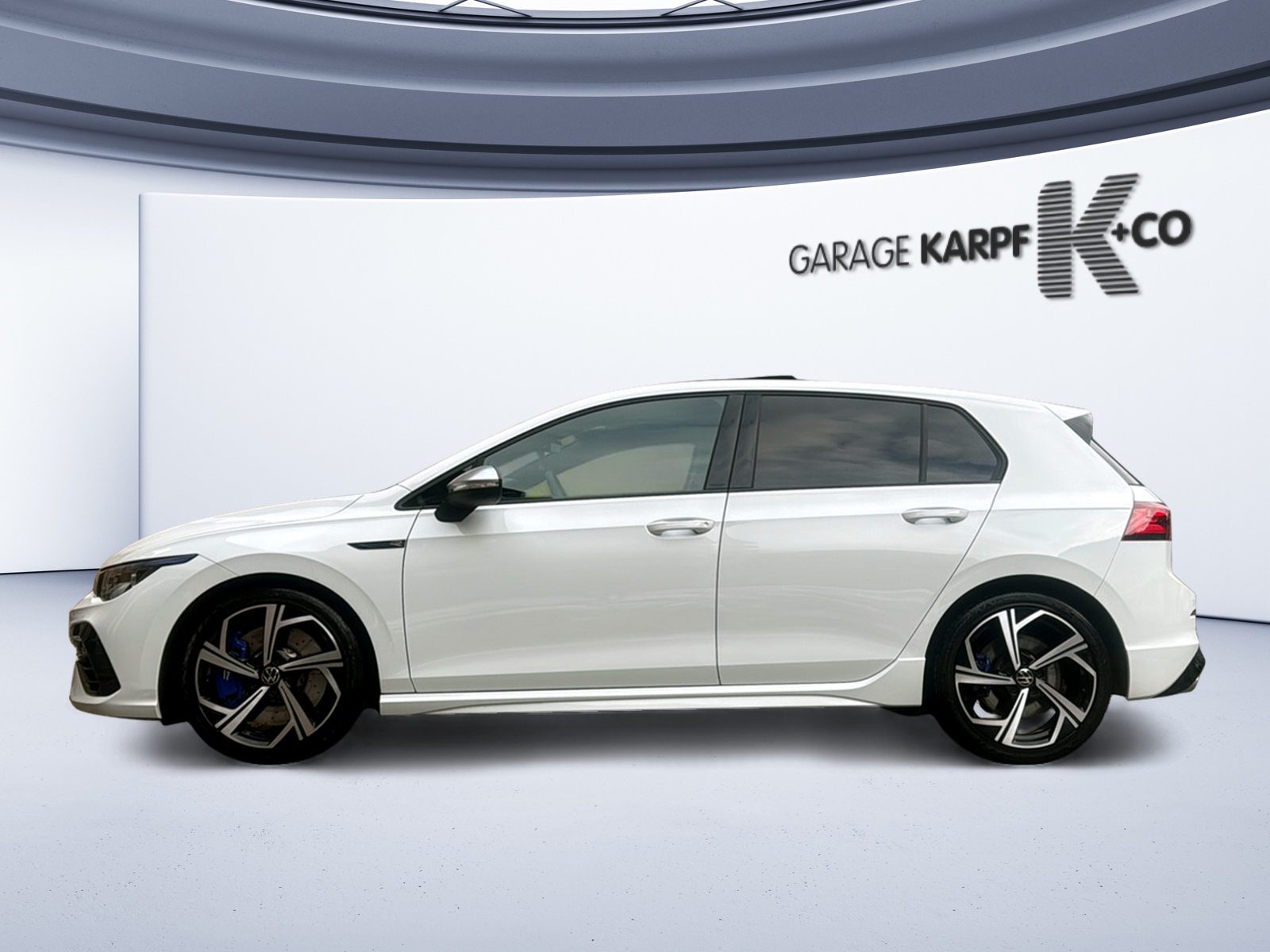 VW Golf R, Petrol, Second hand / Used, Automatic - 2
