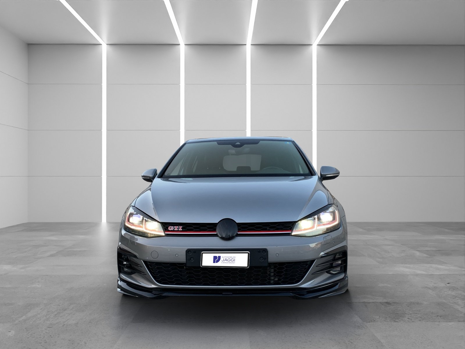 VW Golf 2.0 TSI GTI Perform., Essence, Occasion / Utilisé, Automatique - 6