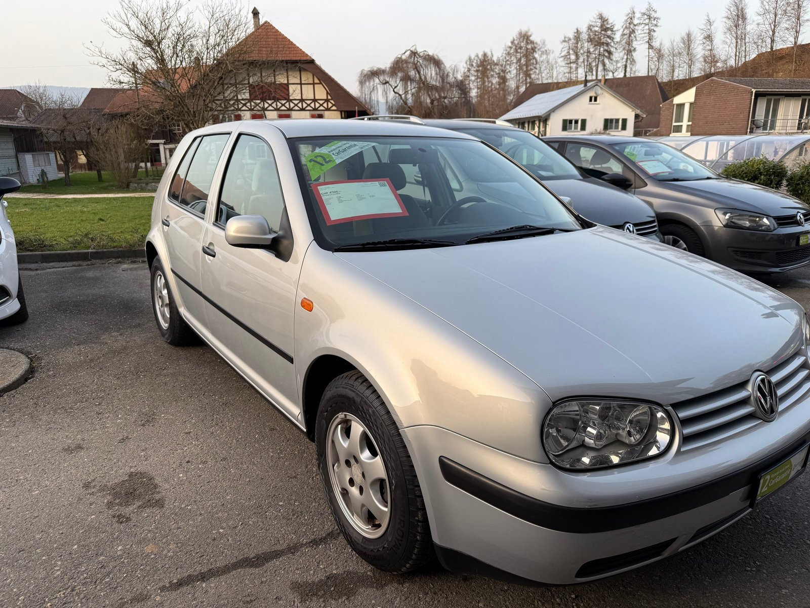 VW Golf 1.6 Trendline, Petrol, Second hand / Used, Manual - 2
