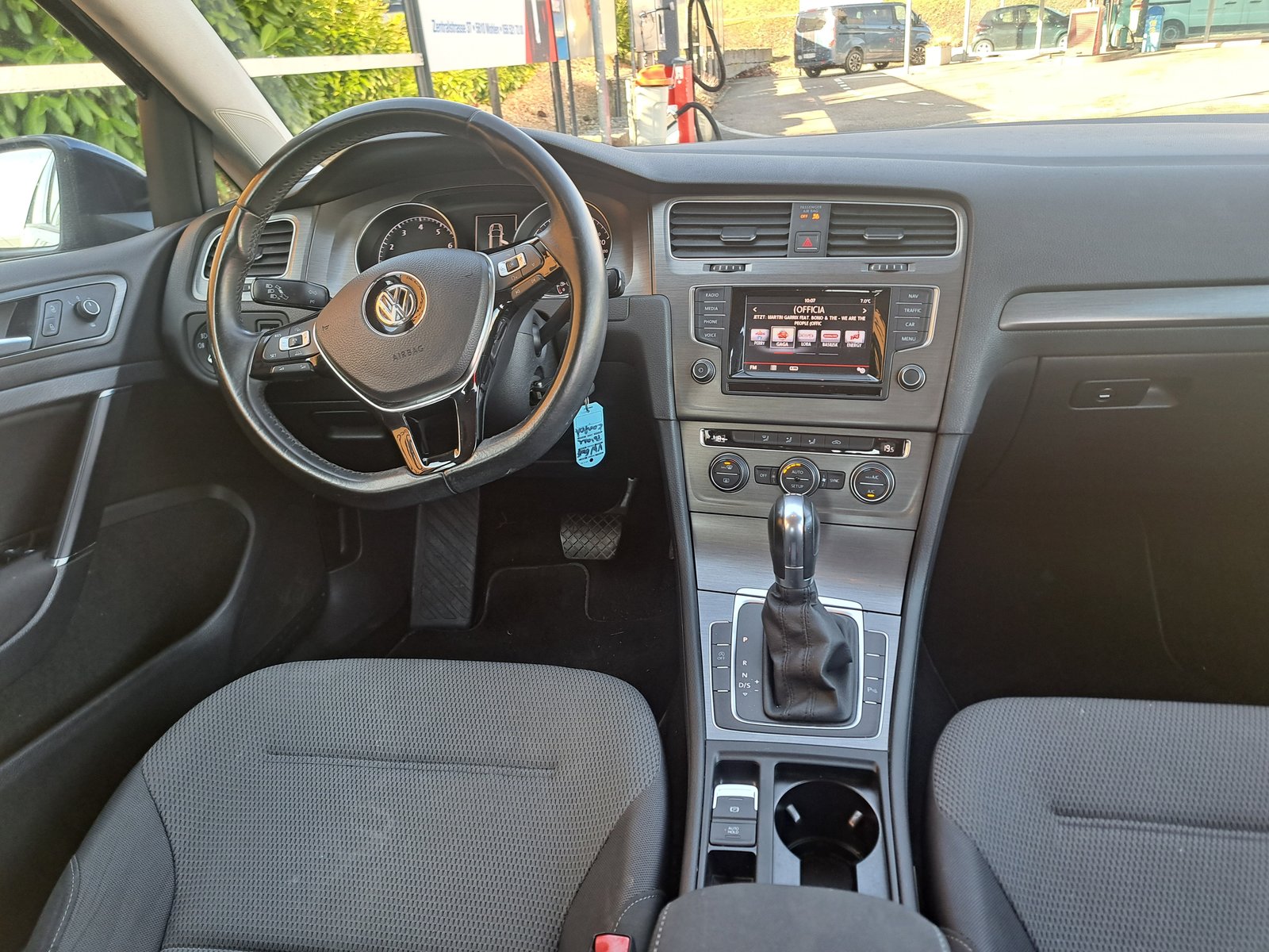VW Golf 1.4 TSI Comfortline DSG, Essence, Occasion / Utilisé, Automatique - 3