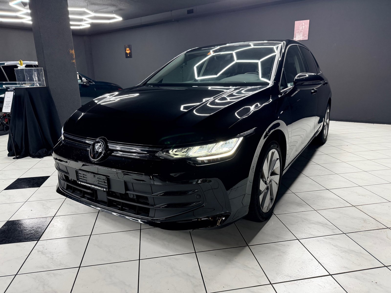 VW Golf 1.5 e TSI United DSG, Mild-Hybrid Petrol/Electric, Second hand / Used, Automatic - 2