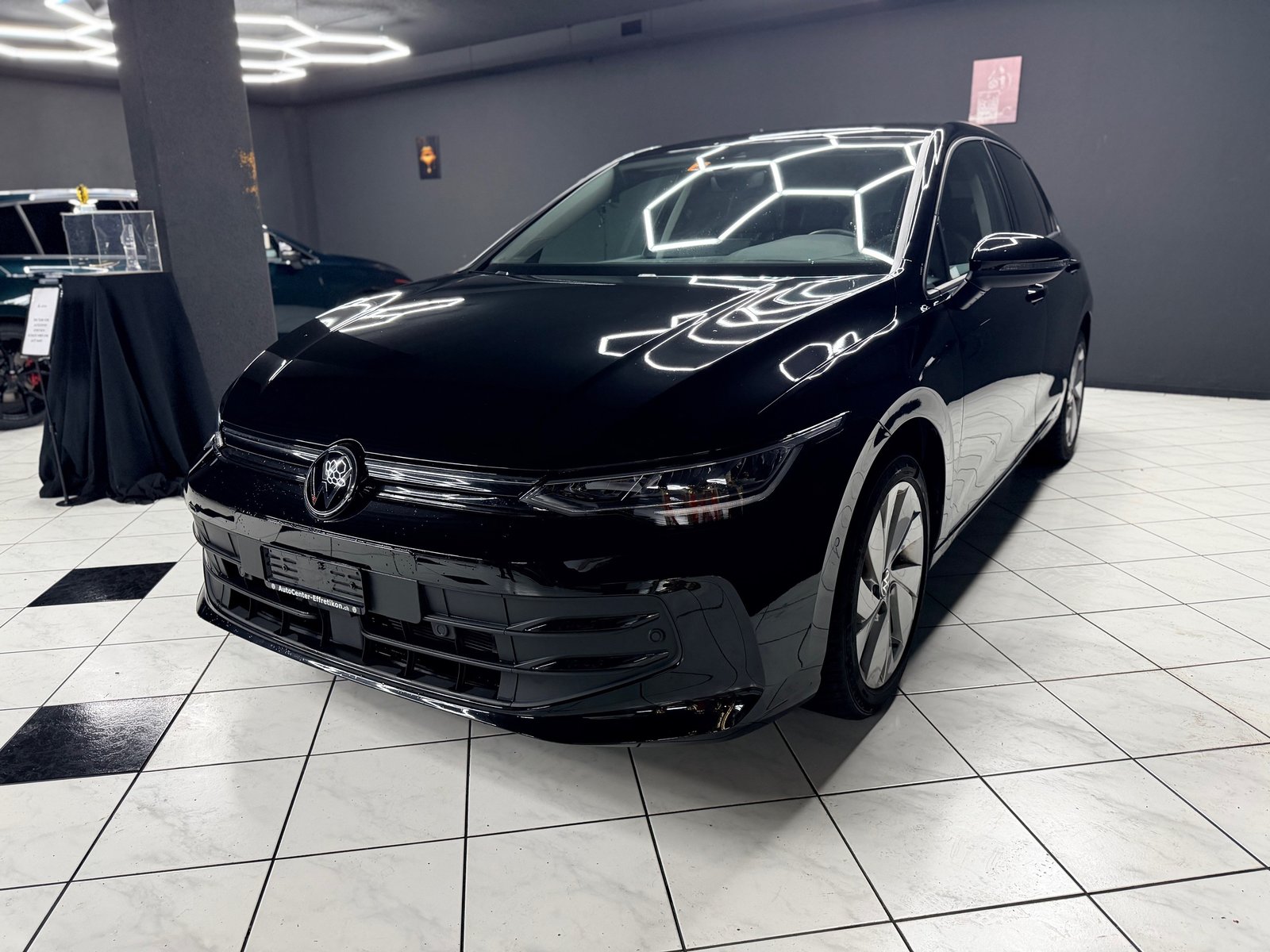 VW Golf 1.5 e TSI United DSG, Mild-Hybrid Petrol/Electric, Second hand / Used, Automatic - 3