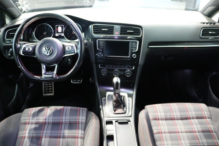 VW Golf 2.0 TSI GTI DSG, Benzin, Occasion / Gebraucht, Automatik - 3