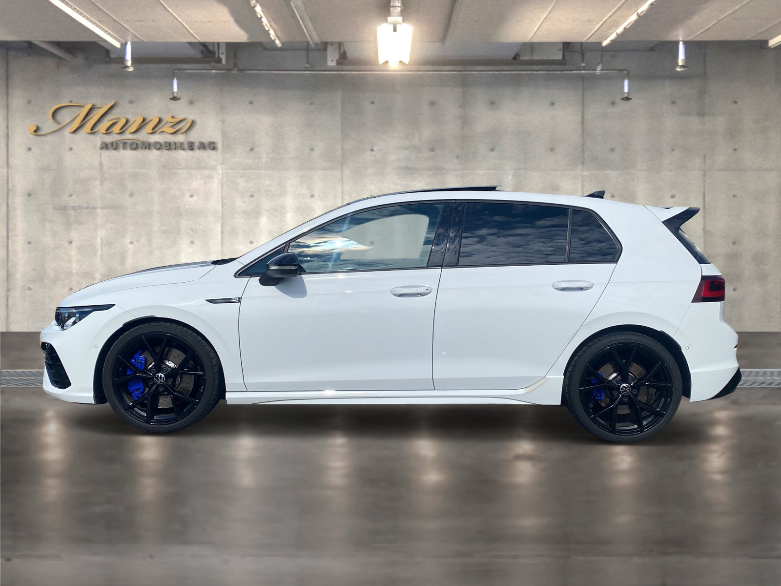 VW Golf 2.0 TSI R 320PS Black-Style Performance 4Motion DSG, Petrol, Second hand / Used, Automatic - 2