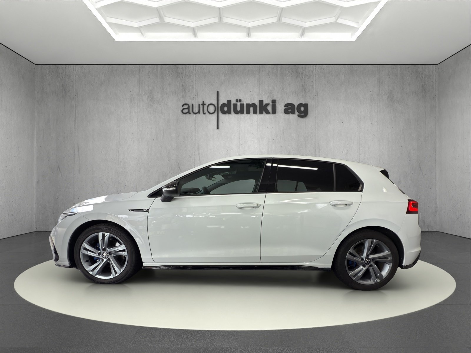 VW Golf 1.5 eTSI mHEV ACT R-Line DSG, Hybride Léger Essence/Électricité, Occasion / Utilisé, Automatique - 2