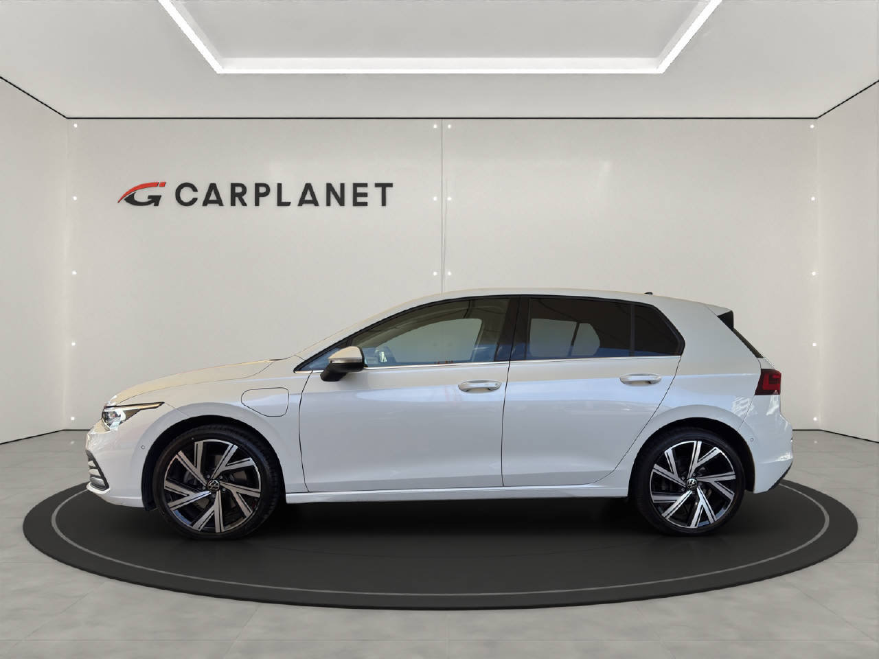 VW Golf VIII 1.4 TSI PHEV Style DSG, Plug-in-Hybrid Benzin/Elektro, Occasion / Gebraucht, Automatik - 4