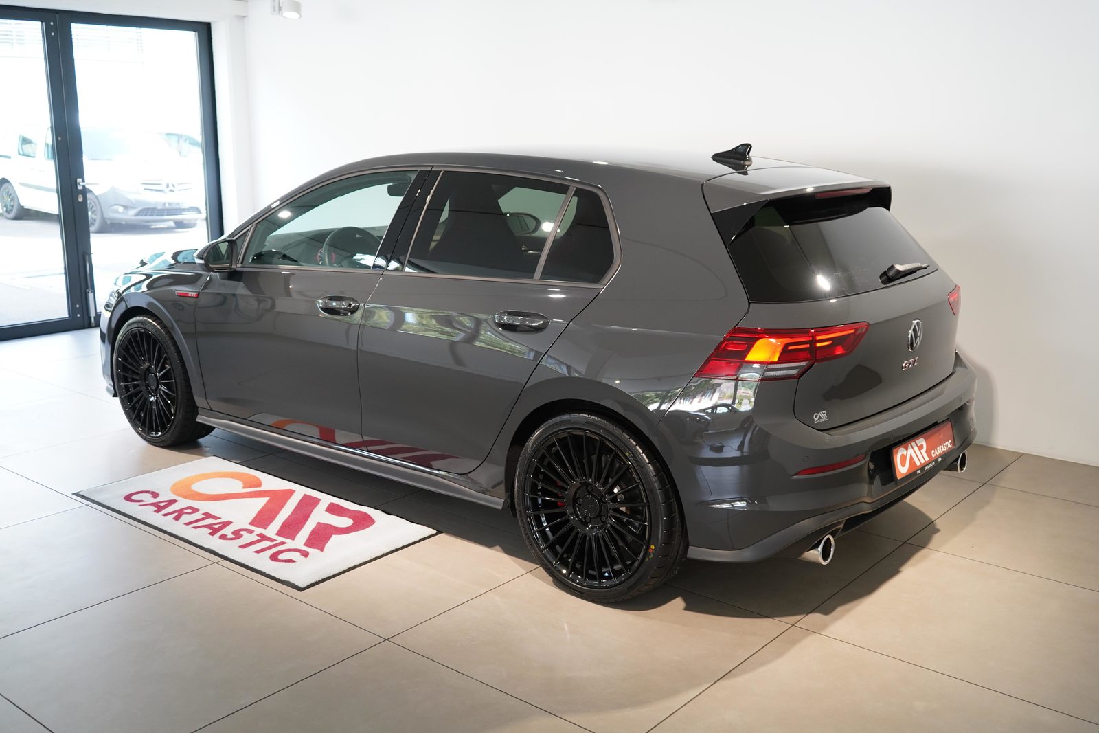 VW Golf VIII 2.0 TSI GTI DSG, Essence, Occasion / Utilisé, Automatique - 3