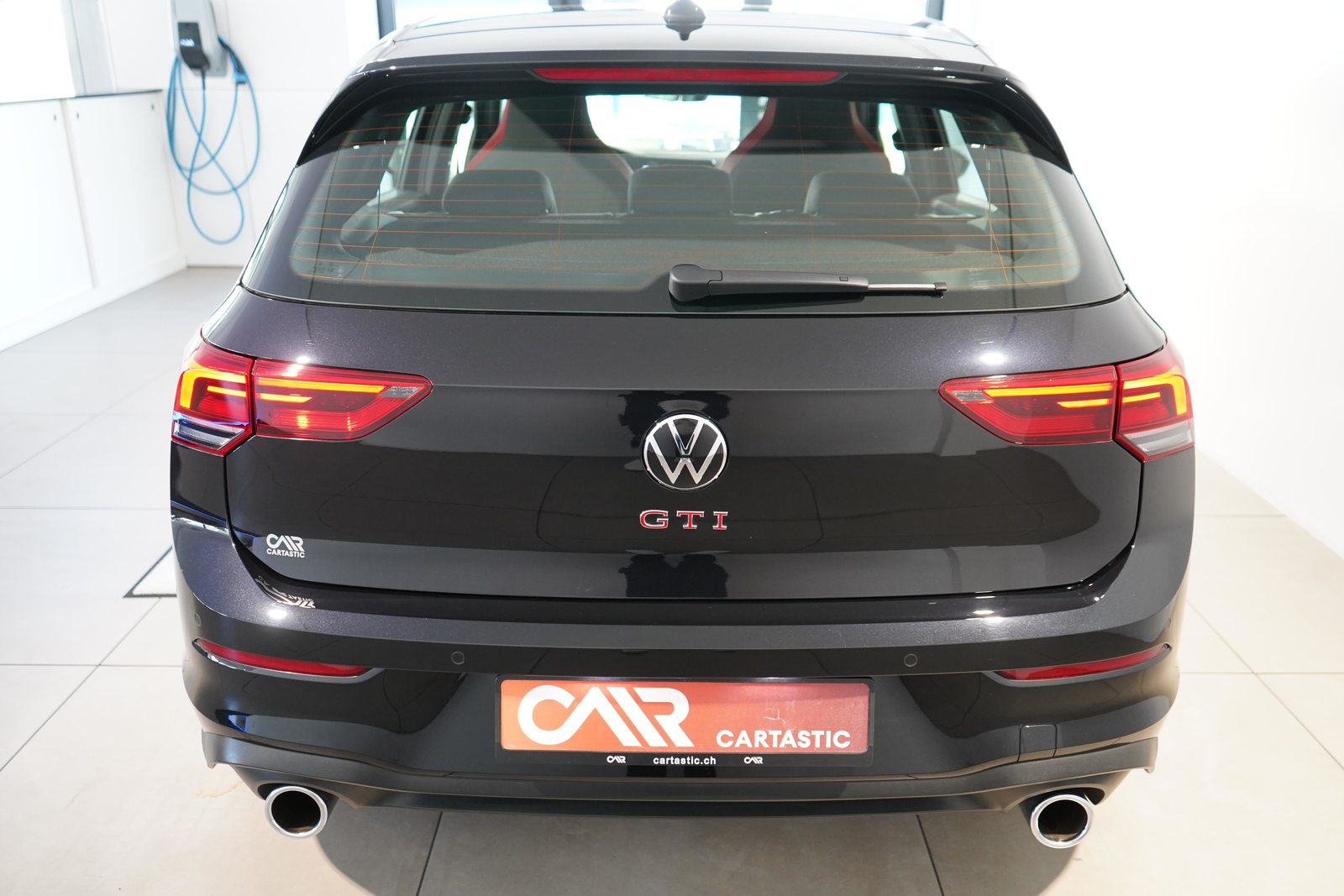 VW Golf VIII 2.0 TSI GTI DSG, Petrol, Second hand / Used, Automatic - 4