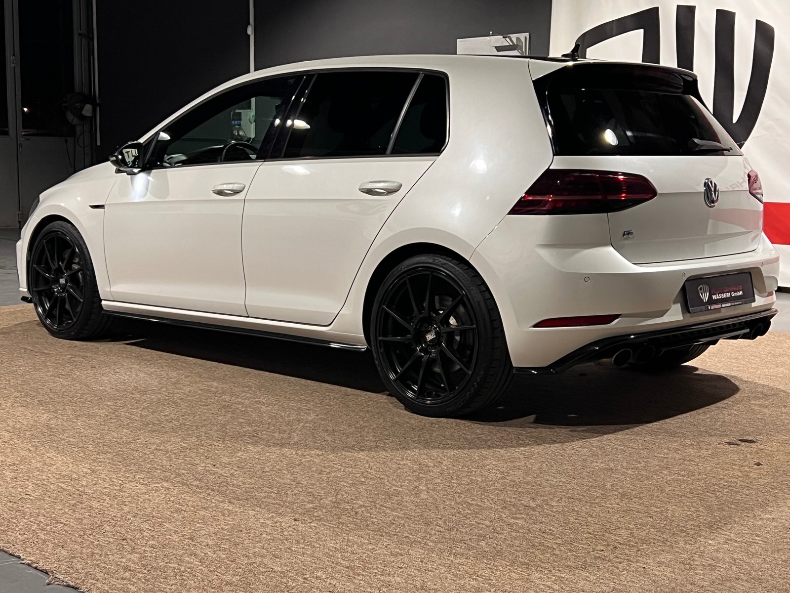 VW Golf 2.0 TSI R 4Motion DSG, Essence, Occasion / Utilisé, Automatique - 6